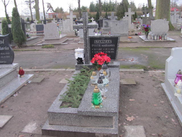 Grób Piotr Stawniak