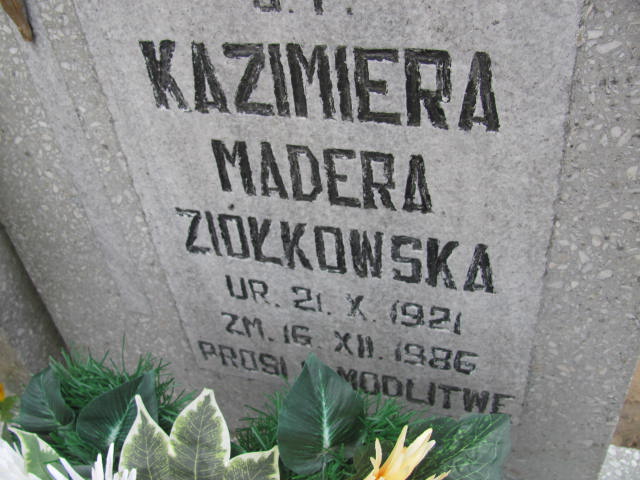 Kazimiera Ziółkowska 1921 Suchań - Grobonet - Wyszukiwarka osób pochowanych