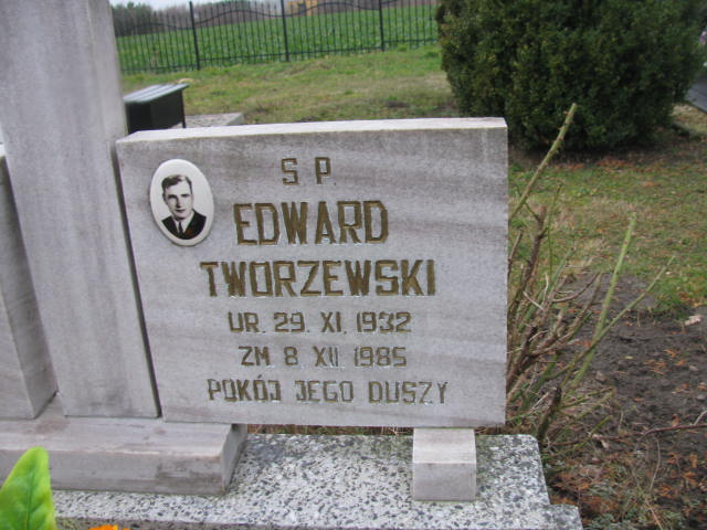 Katarzyna Tworzewska 1939 Suchań - Grobonet - Wyszukiwarka osób pochowanych